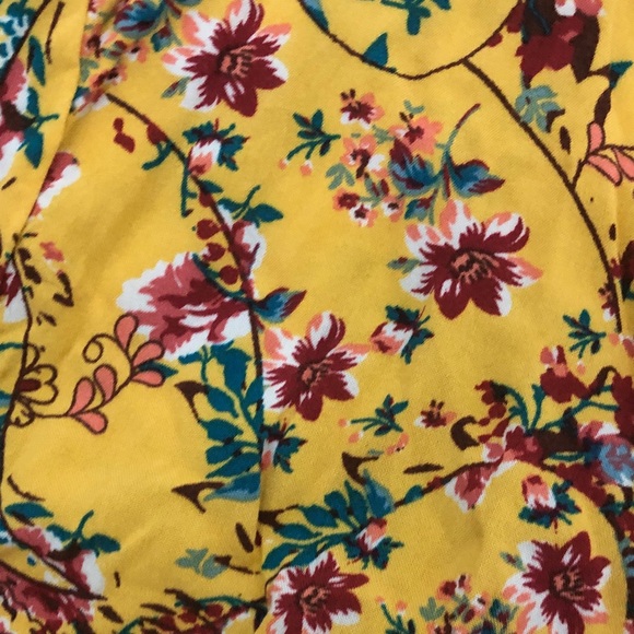 Belle Du Jour Floral Kimono with Yellow Trim - Picture 3 of 6